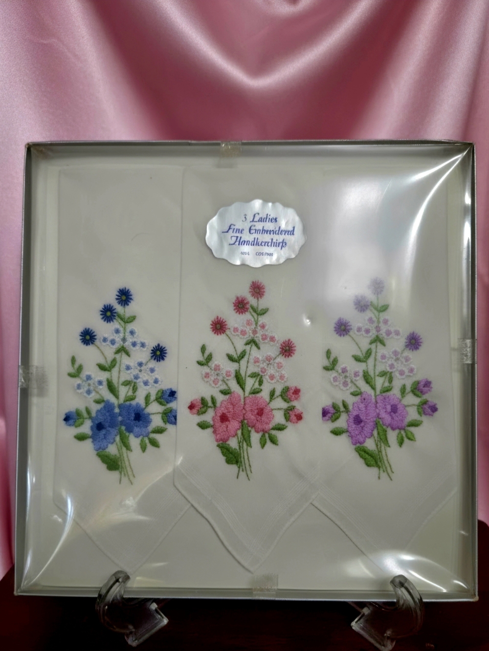 1970s Vintage Handkerchiefs set of 3 Cotton Floral Purple Pink Blue Embroidery